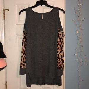 Cold shoulder top